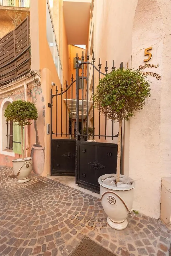 Traverse Des Artistes Cannes Frankreich
